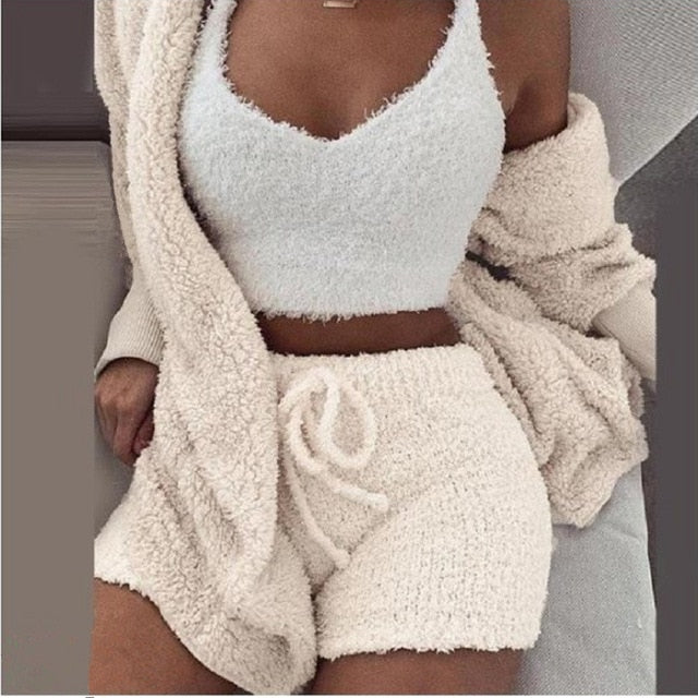 Cosy Knit Loungewear Set – 3-Piece Velvet Pyjama Set for Women