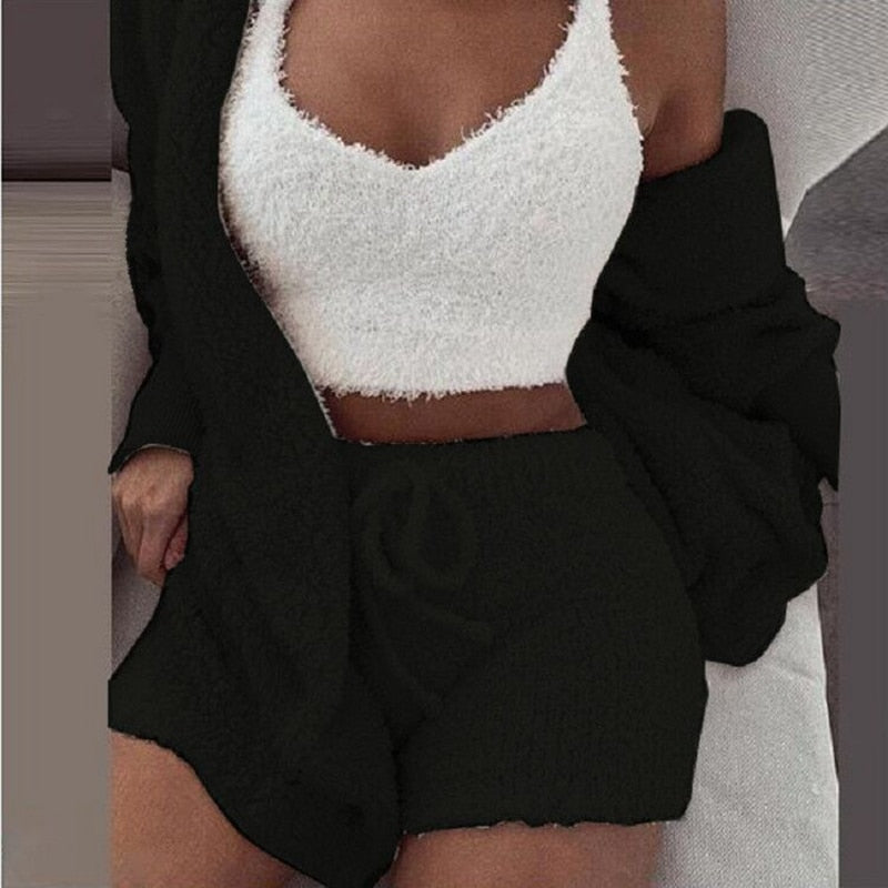 Cosy Knit Loungewear Set – 3-Piece Velvet Pyjama Set for Women