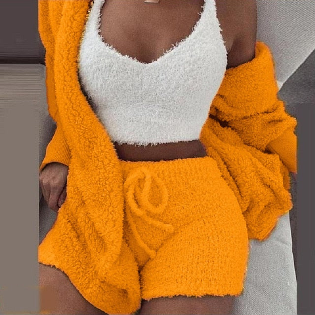 Cosy Knit Loungewear Set – 3-Piece Velvet Pyjama Set for Women